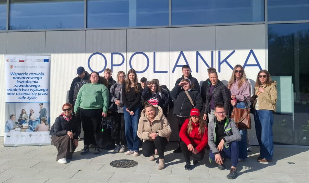 Udział młodzieży w wykładzie interaktywnym pt.