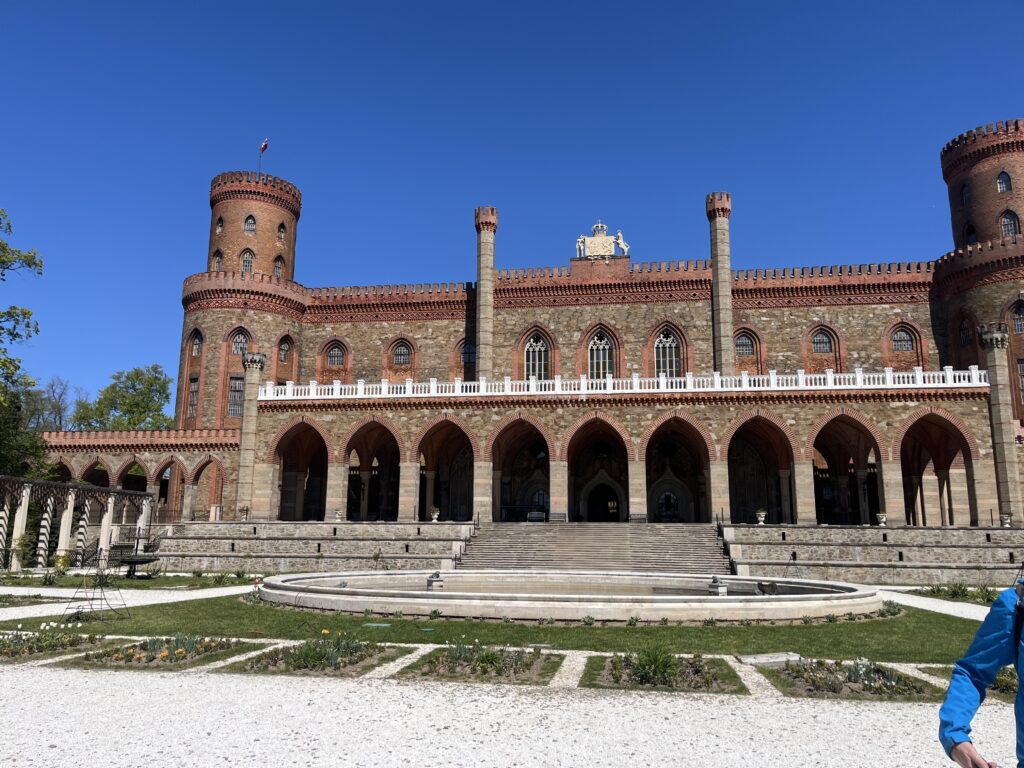 Wycieczka przedmiotowa do Pałacu Marianny Orańskiej